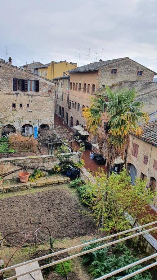 Appartamento Sandrucci San Gimignano Esterno foto